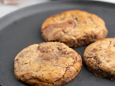 Lotus Stuffed Cookie